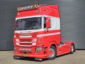 R450 4X2 / RETARDER / 2 X TANK /